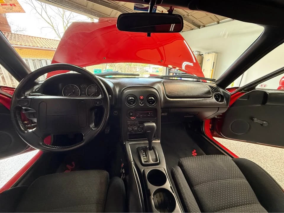 1994 Mazda NA MX-5 Miata - Image 10 of 18