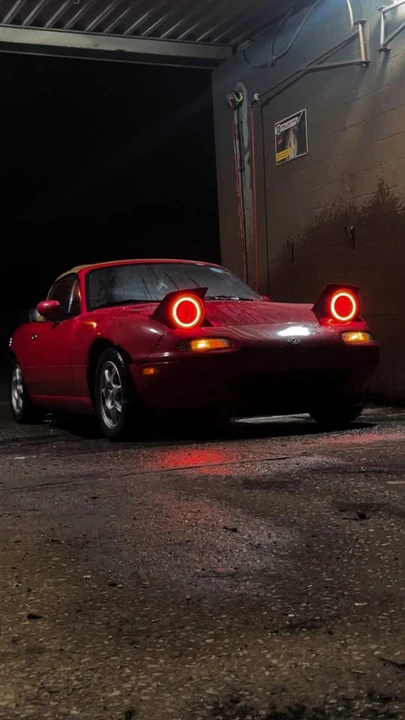 1994 Mazda NA MX-5 Miata - Image 8 of 13