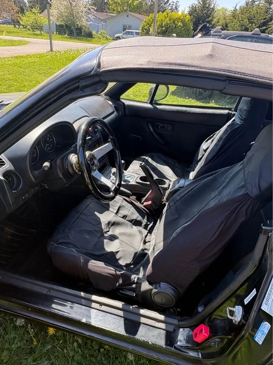 1994 Mazda NA MX-5 Miata - Image 5 of 13