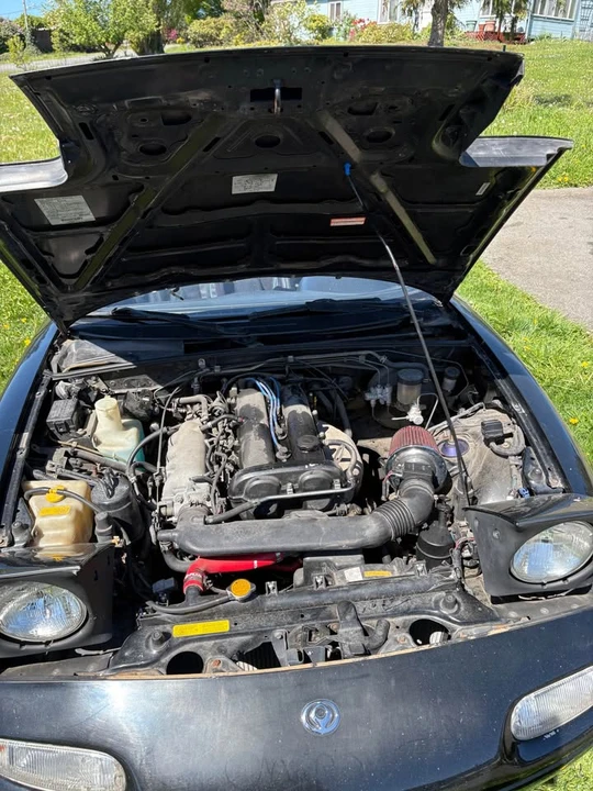 1994 Mazda NA MX-5 Miata - Image 11 of 13