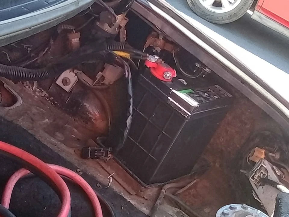 1994 Mazda NA MX-5 Miata - Image 4 of 8