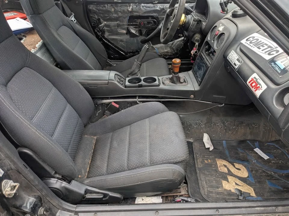 1994 Mazda NA MX-5 Miata - Image 13 of 16
