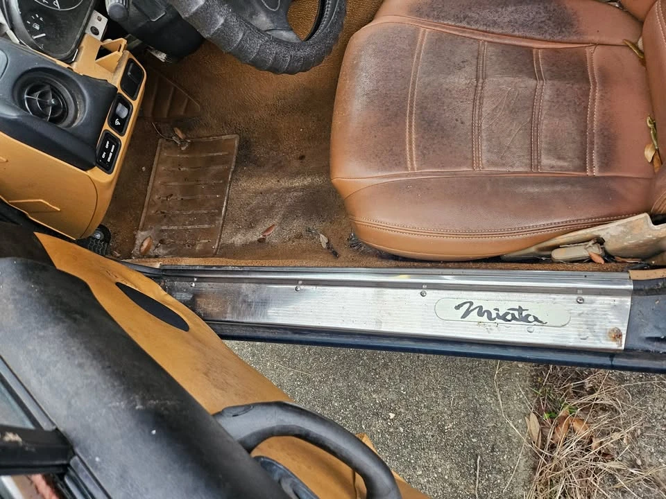1994 Mazda NA MX-5 Miata - Image 8 of 20