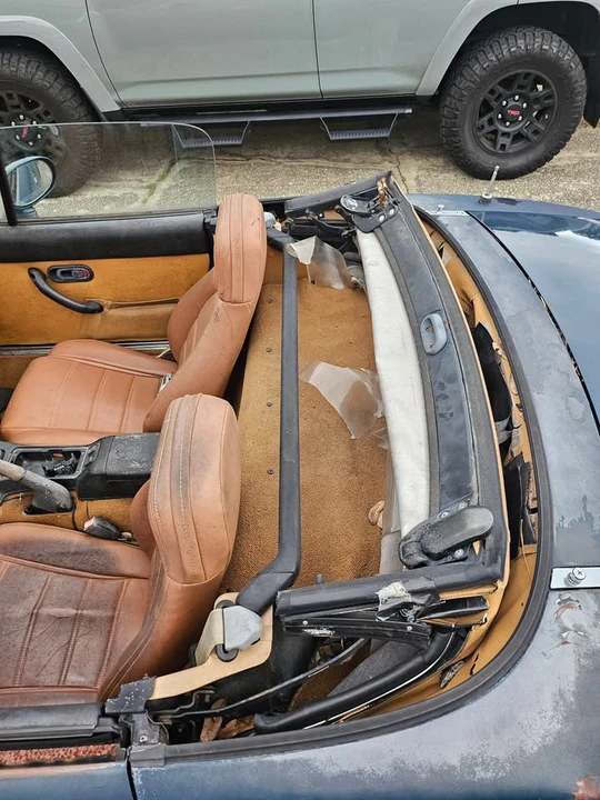 1994 Mazda NA MX-5 Miata - Image 9 of 20