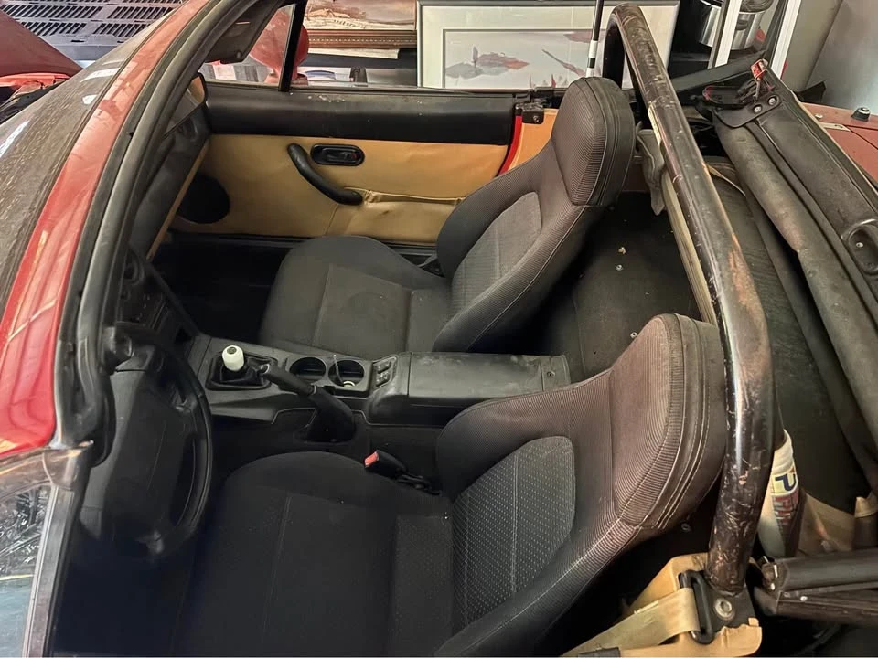 1994 Mazda NA MX-5 Miata - Image 7 of 10