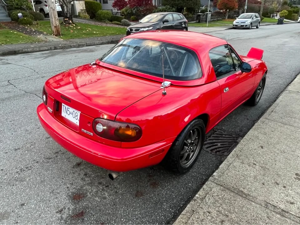 1994 Mazda NA MX-5 Miata - Image 4 of 11