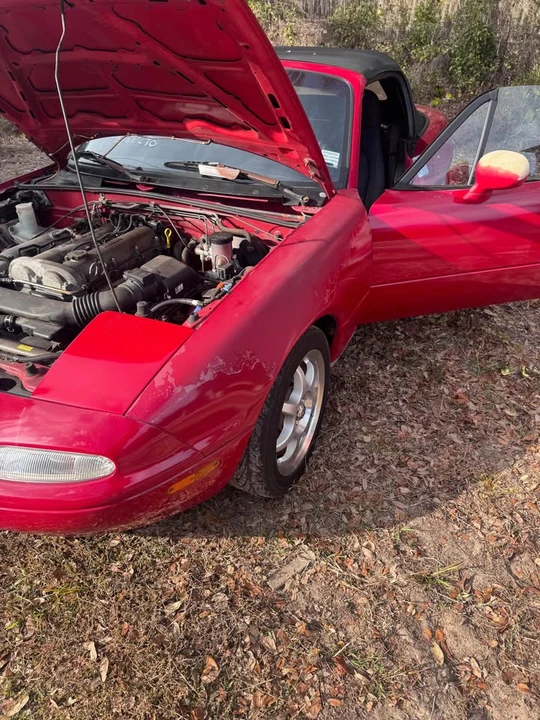 1994 Mazda NA MX-5 Miata - Image 5 of 6