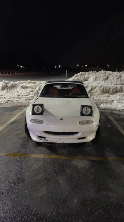 1994 Mazda NA MX-5 Miata - Image 6 of 6