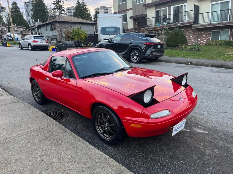 1994 Mazda NA MX-5 Miata - Image 6 of 15