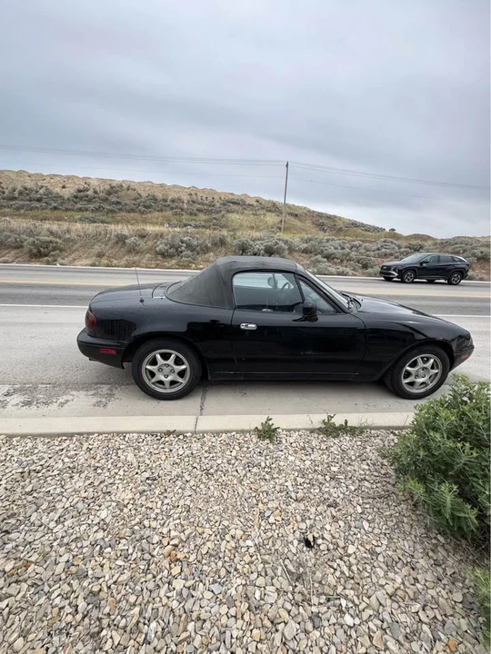 1994 Mazda NA MX-5 Miata - Image 8 of 11