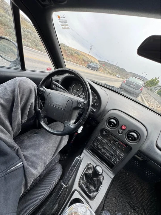 1994 Mazda NA MX-5 Miata - Image 10 of 11