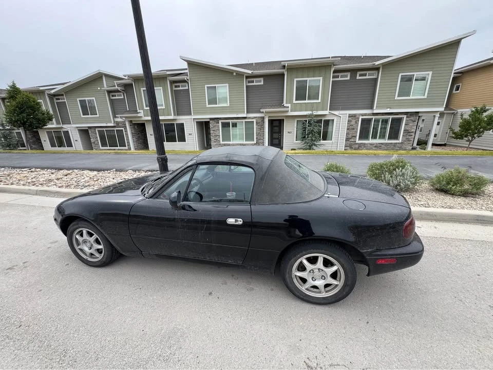 1994 Mazda NA MX-5 Miata - Image 6 of 11
