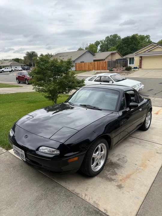 1994 Mazda NA MX-5 Miata - Image 4 of 8