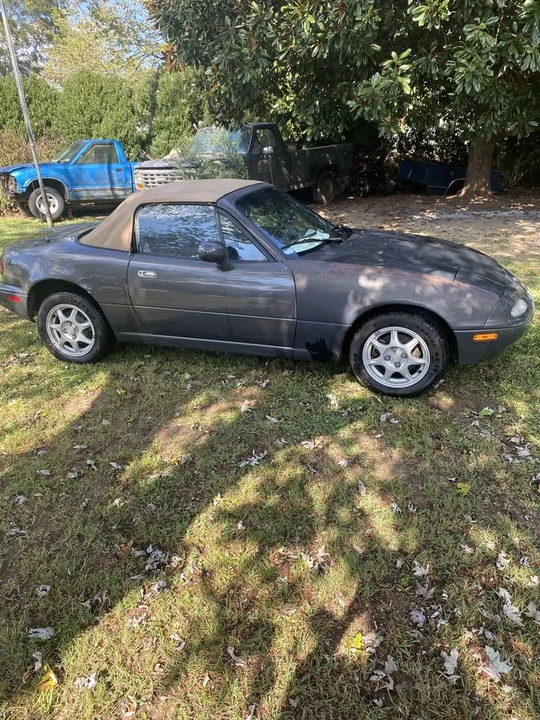 1994 Mazda NA MX-5 Miata - Image 2 of 4
