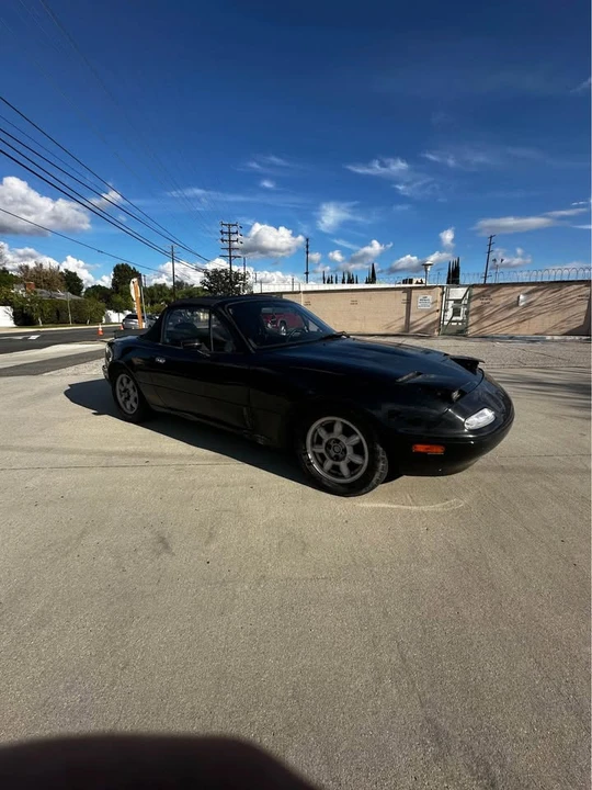 1994 Mazda NA MX-5 Miata - Image 3 of 8