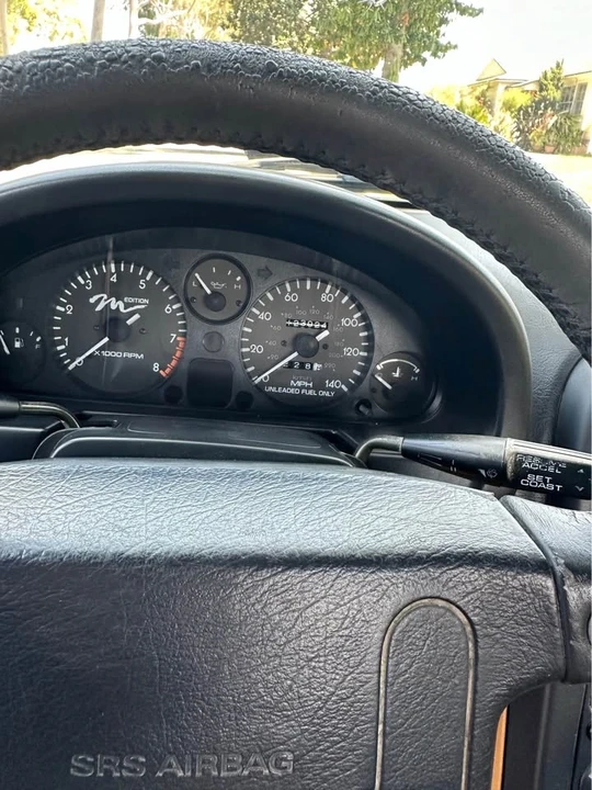 1994 Mazda NA MX-5 Miata - Image 8 of 8
