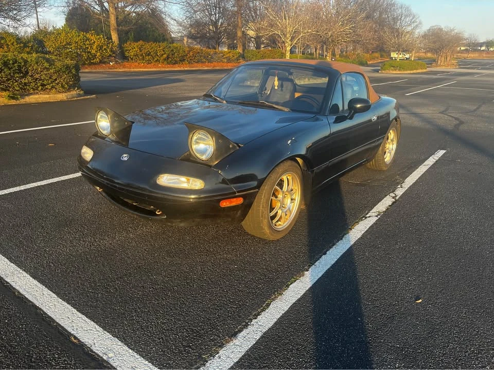 1994 Mazda NA MX-5 Miata - Image 11 of 12