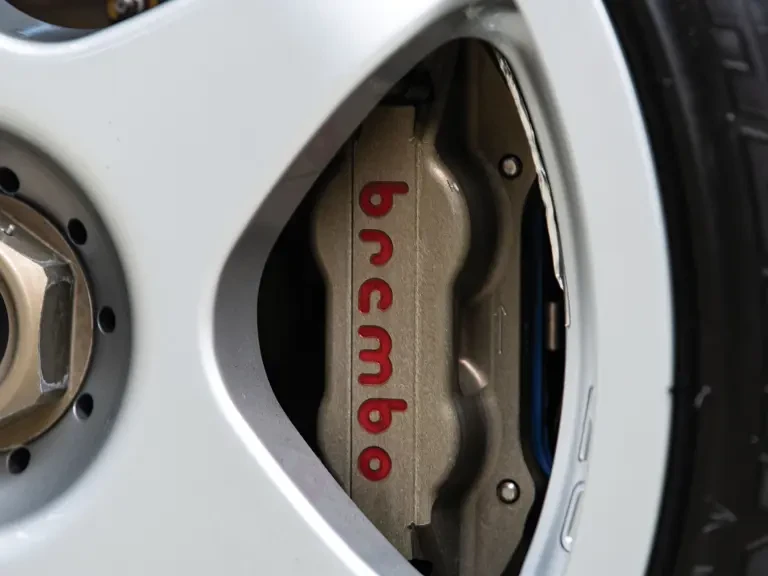1994 McLaren F1 - Image 16 of 31
