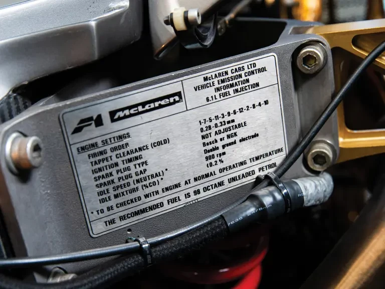1994 McLaren F1 - Image 29 of 31