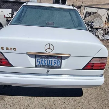 1994 Mercedes-Benz 300 E 3.0 Sedan 4D