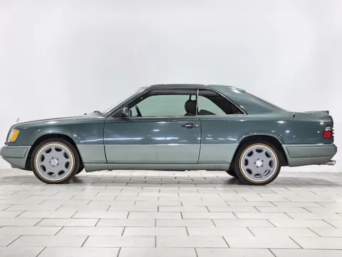 1994 Mercedes-Benz 300 Series 300 Series 2dr Coupe 3.2L Automatic