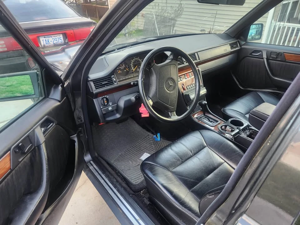 1994 Mercedes-Benz W124 E-Class - Image 7 of 7