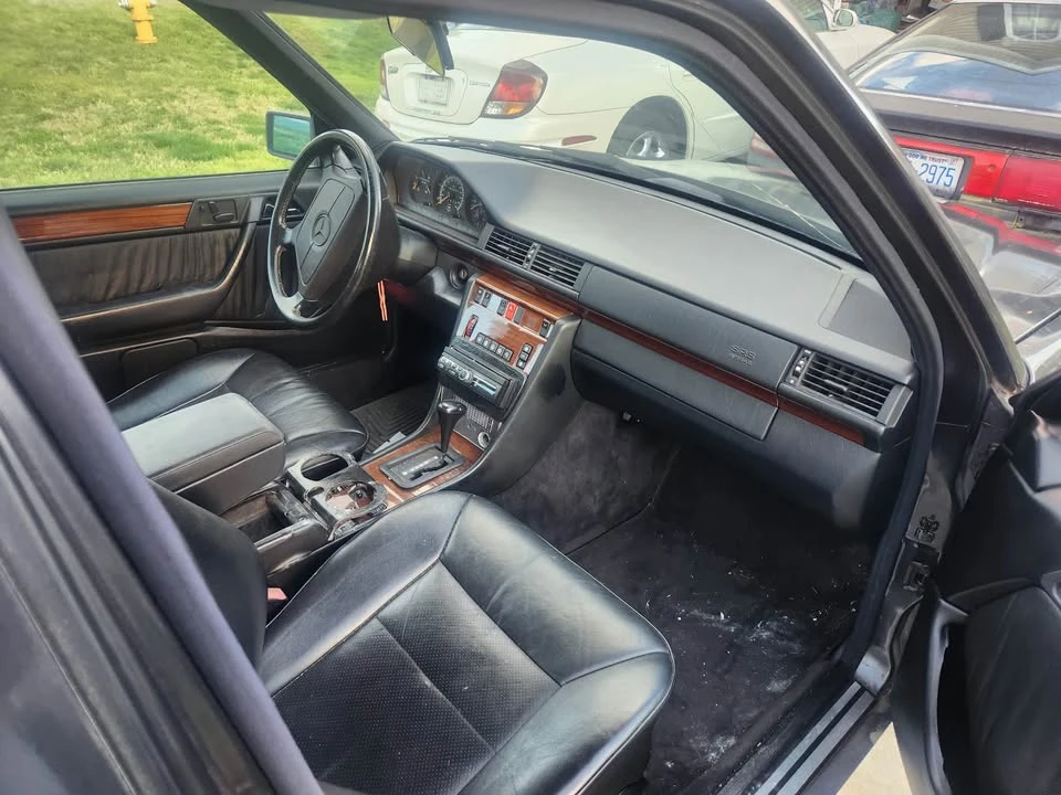 1994 Mercedes-Benz W124 E-Class - Image 6 of 7