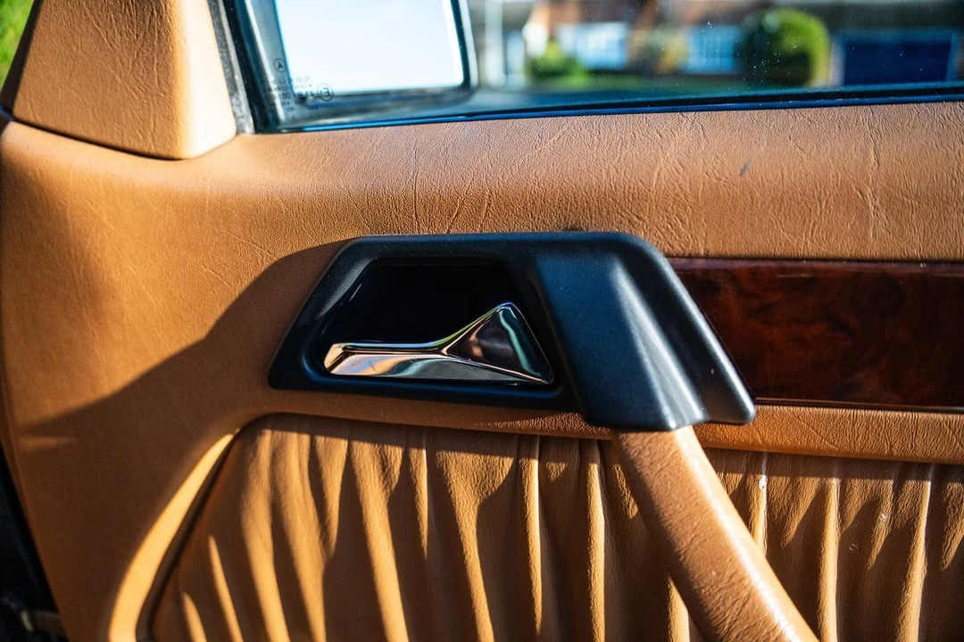 1994 Mercedes-Benz W124 E-Class - Image 25 of 30