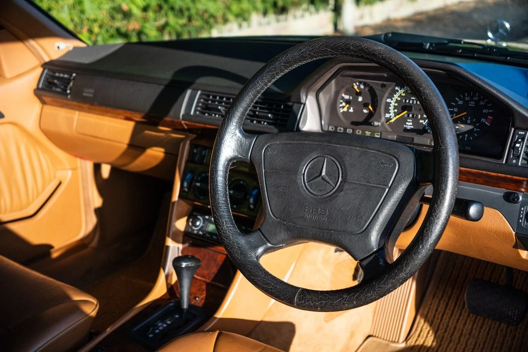 1994 Mercedes-Benz W124 E-Class - Image 29 of 30
