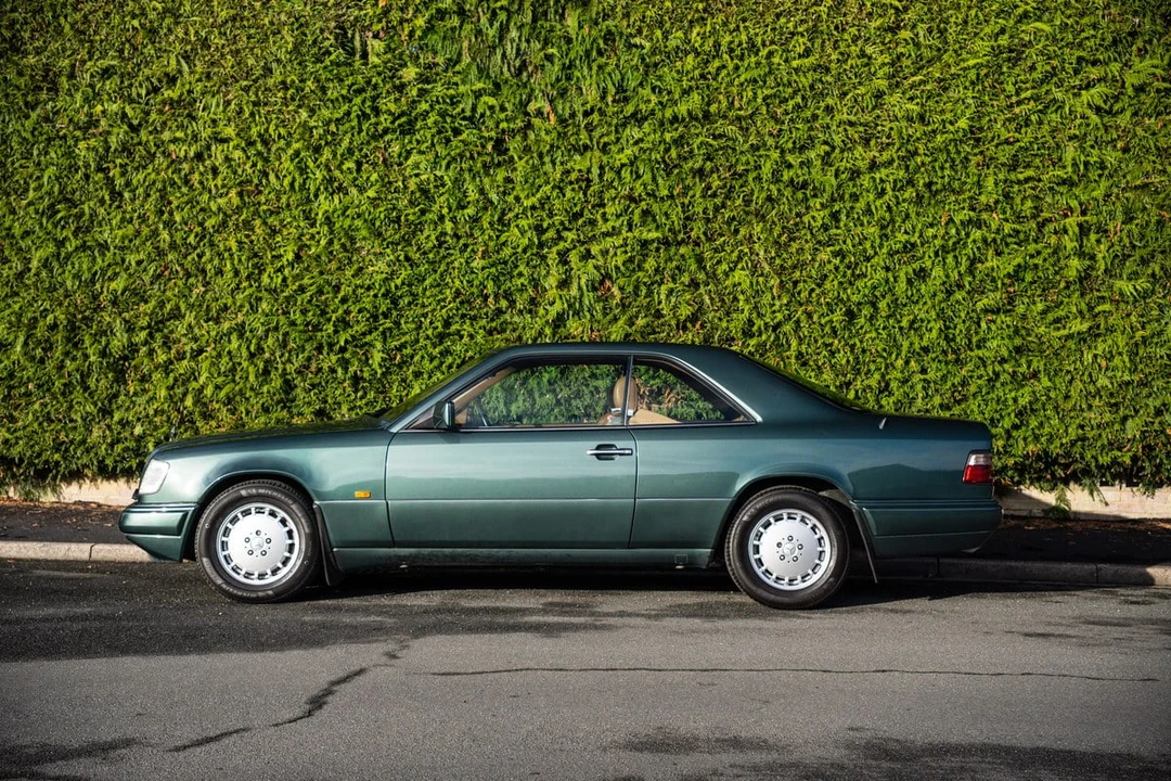1994 Mercedes-Benz W124 E-Class - Image 13 of 30