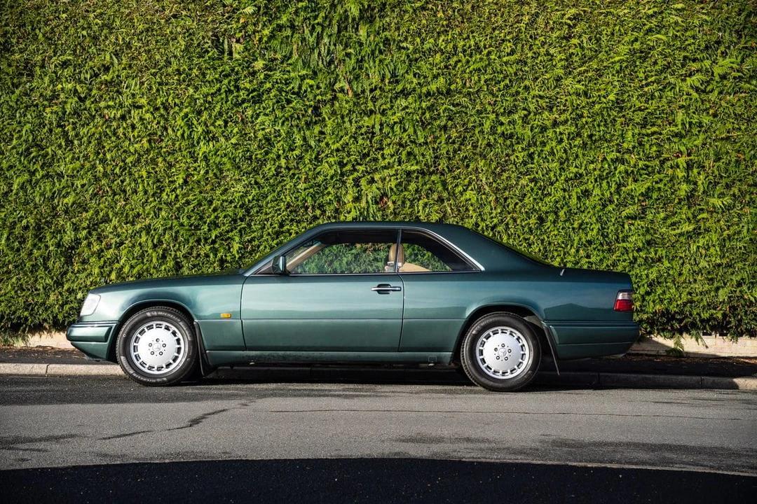 1994 Mercedes-Benz W124 E-Class - Image 14 of 30