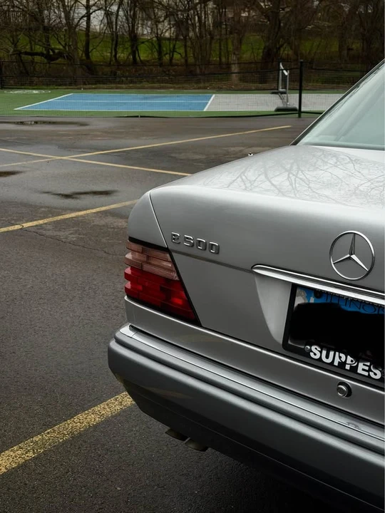 1994 Mercedes-Benz 500E & E500 - Image 6 of 11