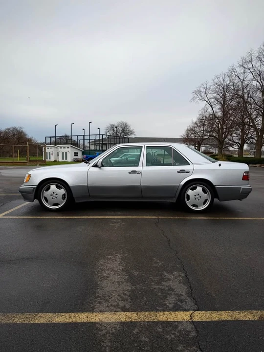 1994 Mercedes-Benz 500E & E500 - Image 3 of 11