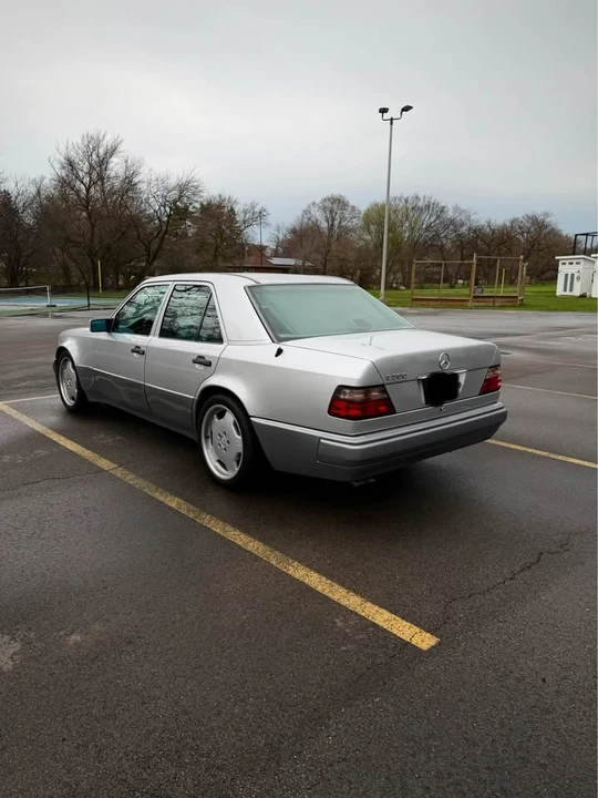 1994 Mercedes-Benz 500E & E500 - Image 4 of 11