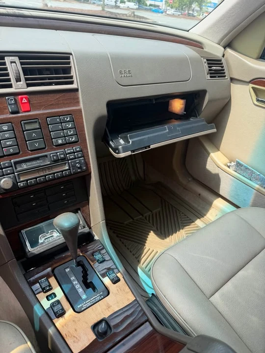 1994 Mercedes-Benz W202 C-Class - Image 12 of 14