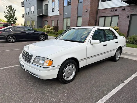 1994 Mercedes-Benz C-Class C 280 4MATIC Sedan 4D