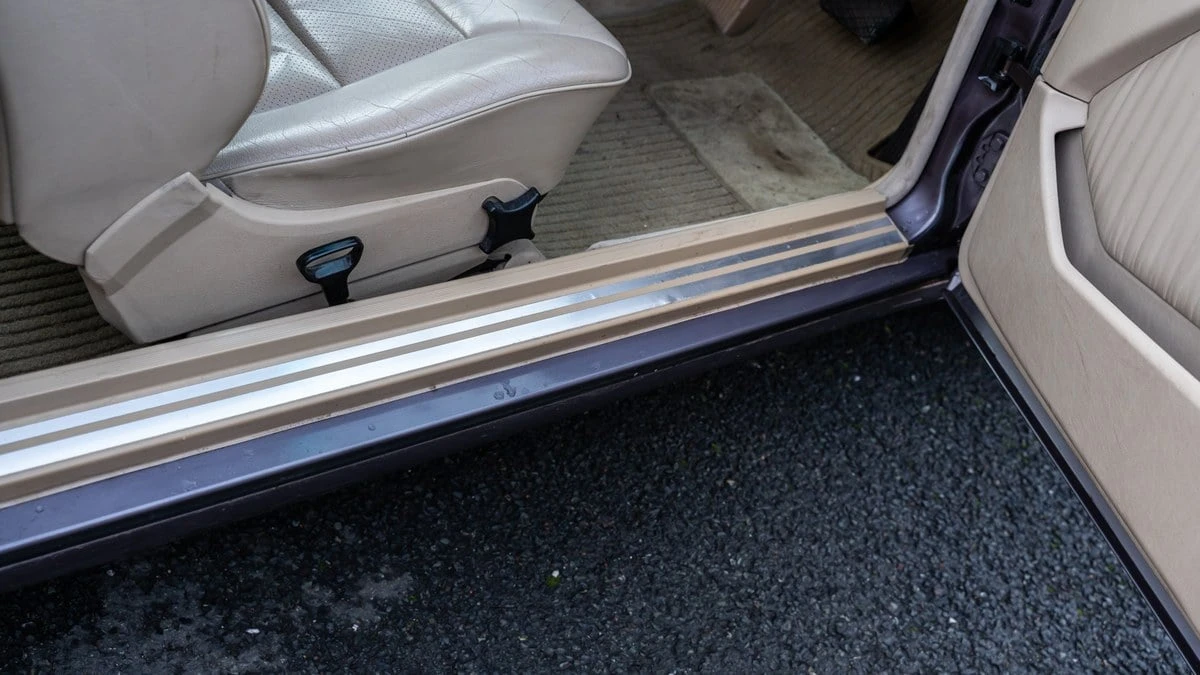 1994 Mercedes-Benz W124 E-Class - Image 17 of 30