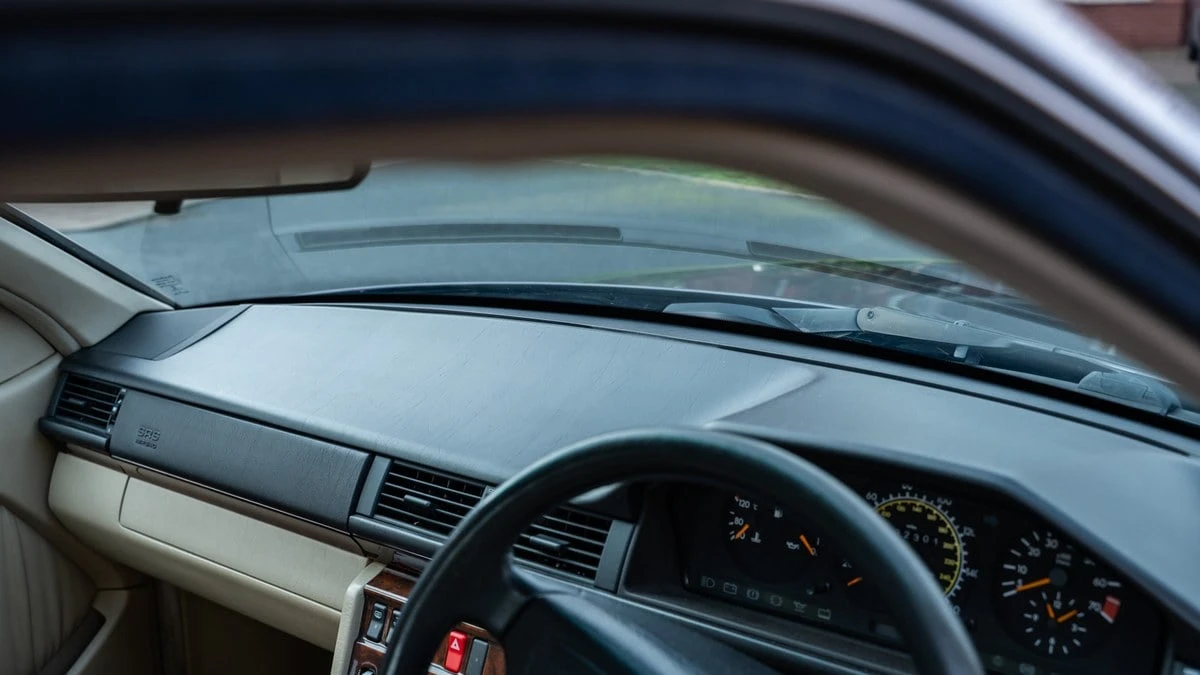 1994 Mercedes-Benz W124 E-Class - Image 21 of 30