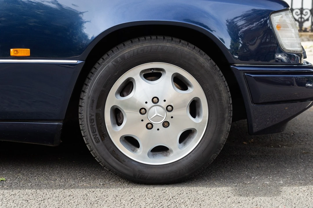 1994 Mercedes-Benz W124 E-Class - Image 21 of 30