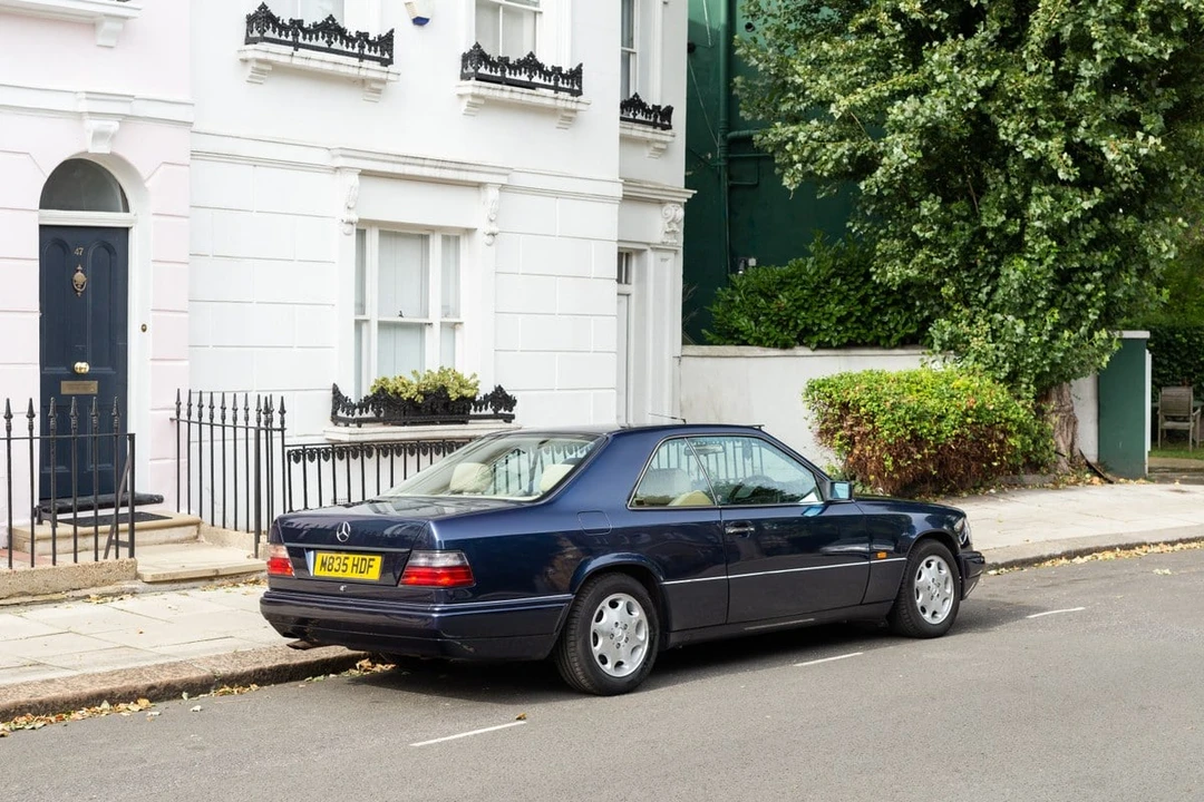 1994 Mercedes-Benz W124 E-Class - Image 9 of 30