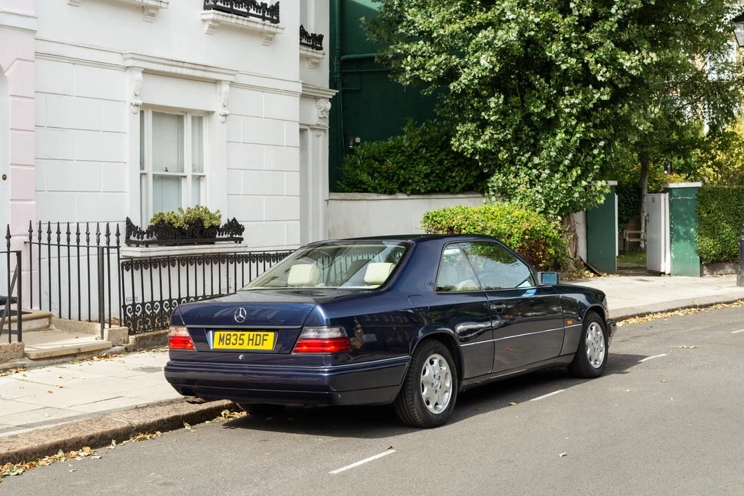 1994 Mercedes-Benz W124 E-Class - Image 11 of 30