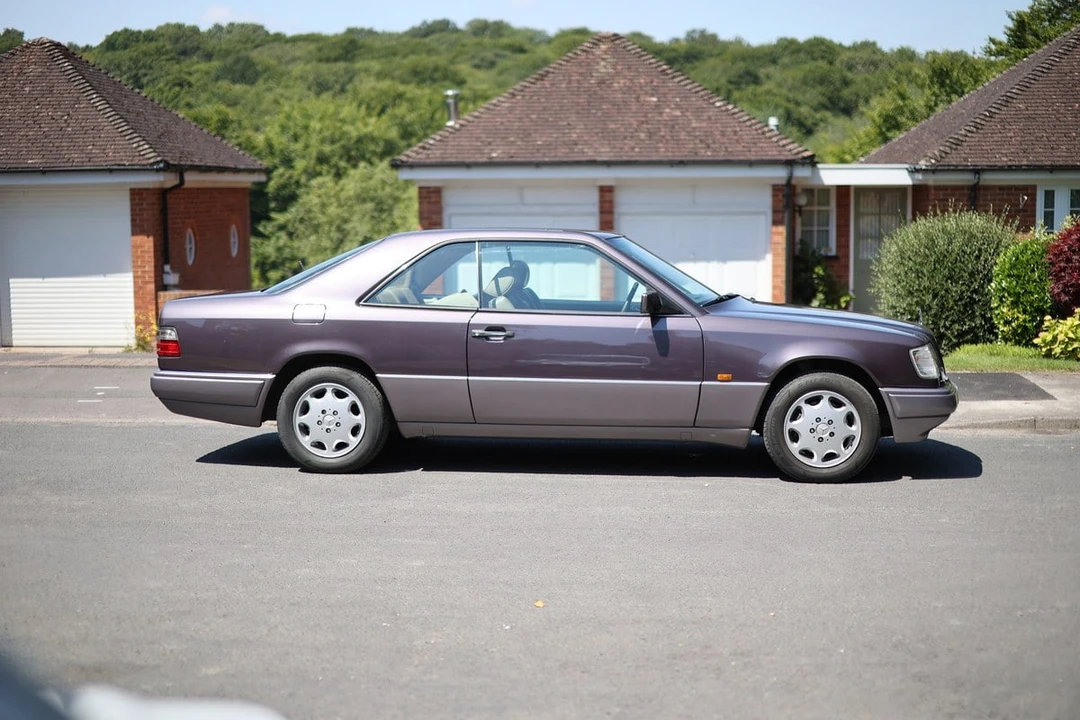 1994 Mercedes-Benz W124 E-Class - Image 5 of 30