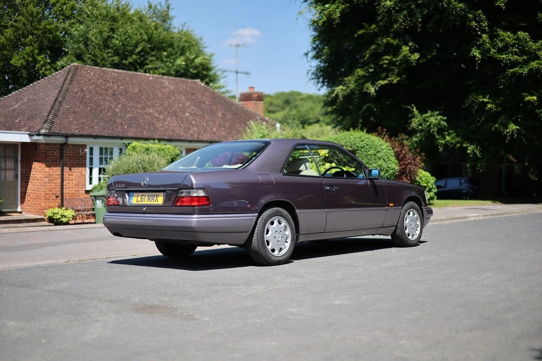 1994 Mercedes-Benz W124 E-Class - Image 6 of 30