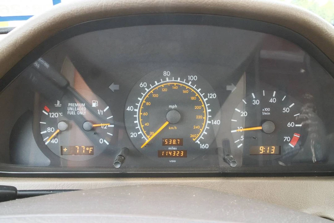 1994 Mercedes-Benz W202 C-Class - Image 15 of 17