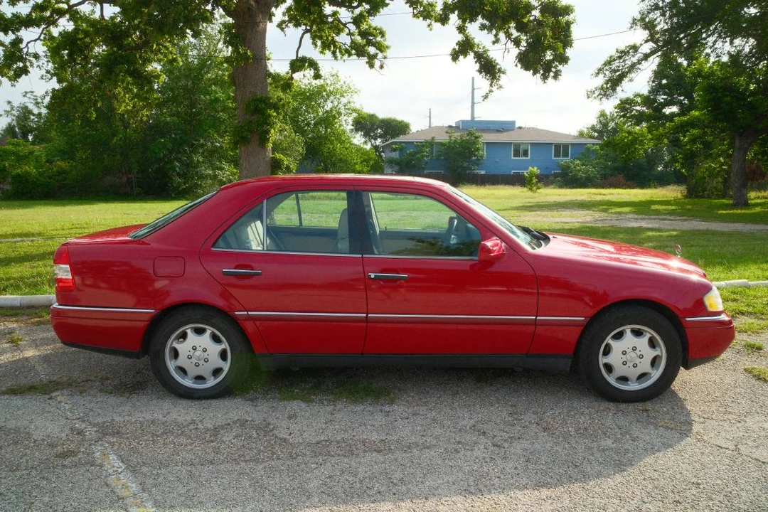 1994 Mercedes-Benz W202 C-Class - Image 3 of 17