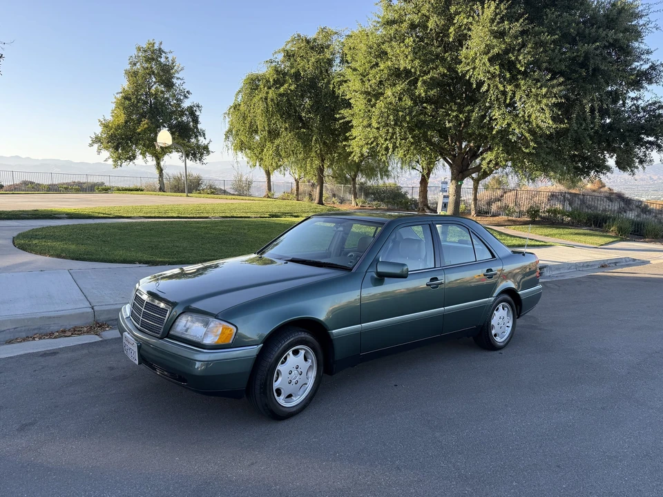 1994 Mercedes-Benz W202 C-Class - Image 11 of 31