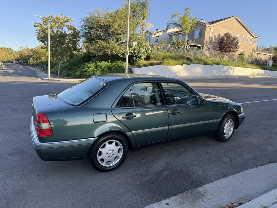 1994 Mercedes-Benz W202 C-Class - Image 6 of 31