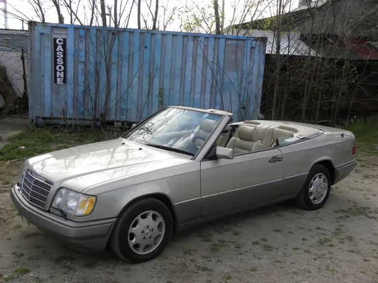 1994 Mercedes-Benz W124 E-Class - Image 2 of 2