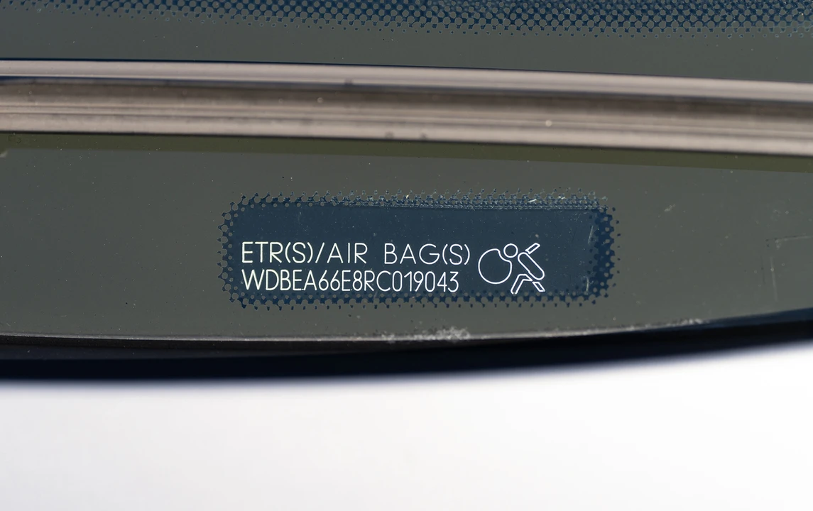 1994 Mercedes-Benz W124 E-Class - Image 13 of 21