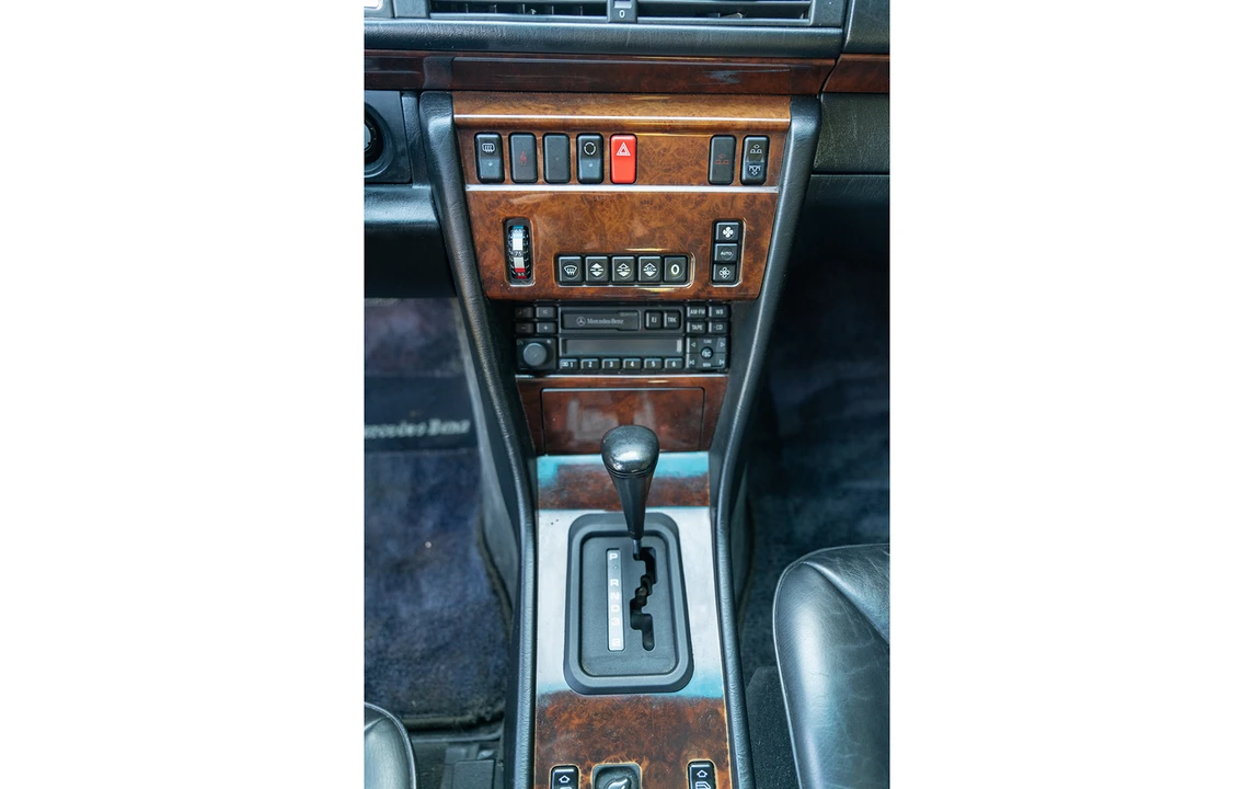 1994 Mercedes-Benz W124 E-Class - Image 16 of 21
